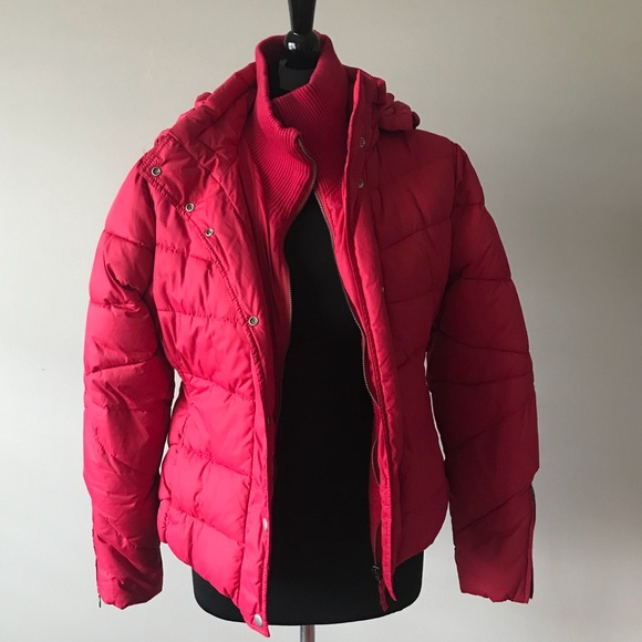 SJP by Sarah Jessica Parker Jackets & Blazers - Bitten SJP Red Hooded Puffer Coat